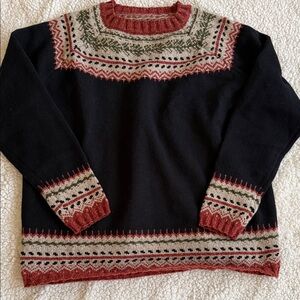 Womens Black and Red Patterned Sweater